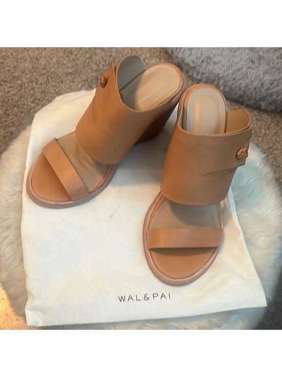 wal & pai Shoes - NWOT WAL & PAI mule/clog LOWEST PRICE